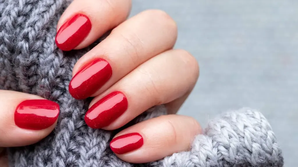 Klassisches Rot adé: Diese Farben dominieren die Nägel im Frühling